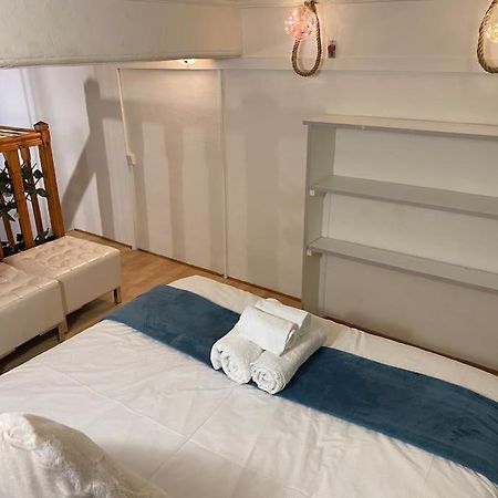 The Blue Apartment Лион Екстериор снимка