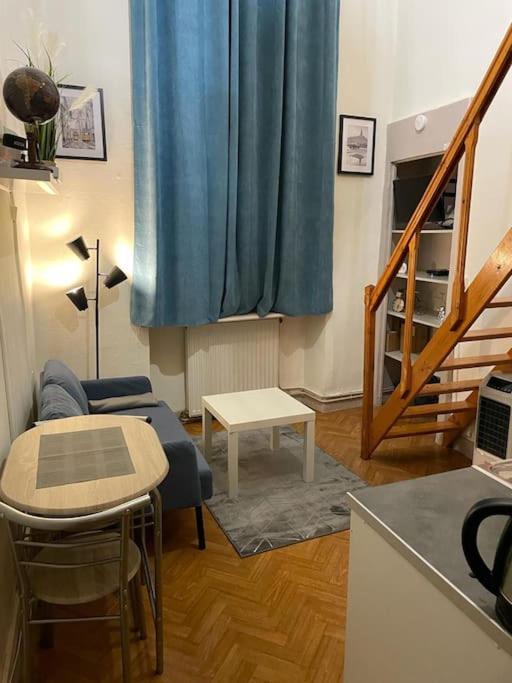 The Blue Apartment Лион Екстериор снимка
